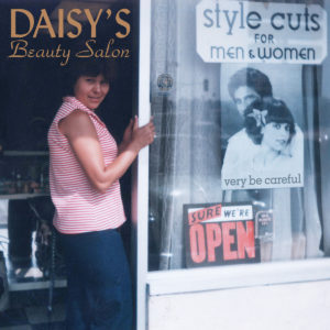 very be careful - Daisy's beauty salon